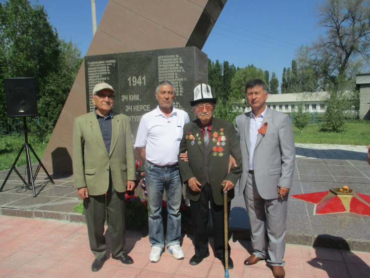 9мая памятник село Кенеш